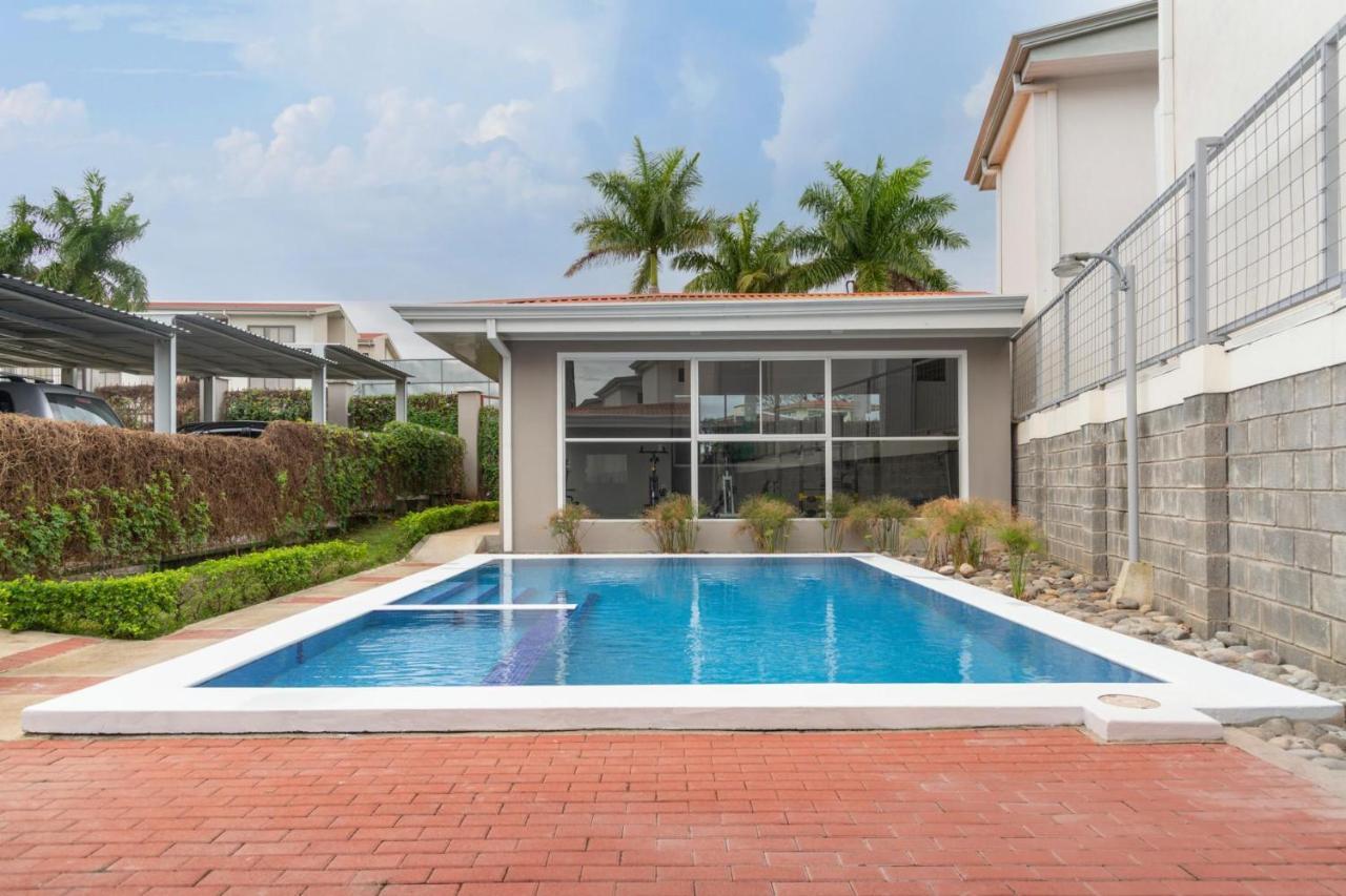 Boulevard Park Apto #27 - 2Bdrm - Selena Segura Эредия Экстерьер фото